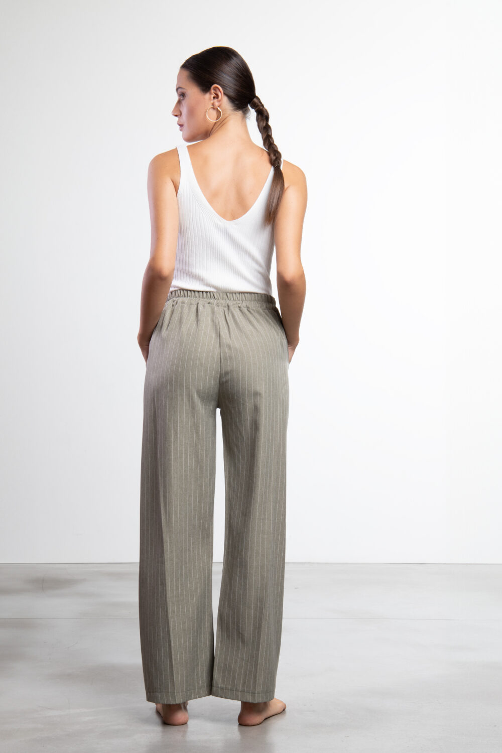 Pantaloni eleganti ampi