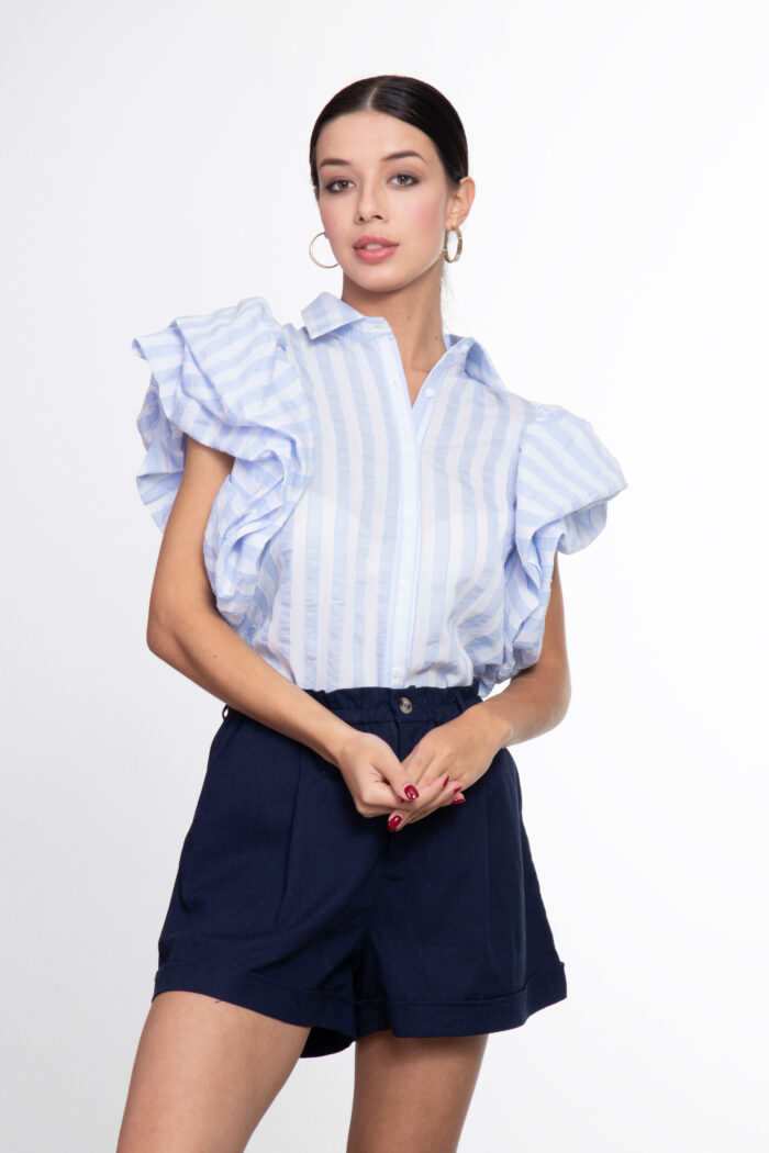 Camicia a Righe con Maniche Volant