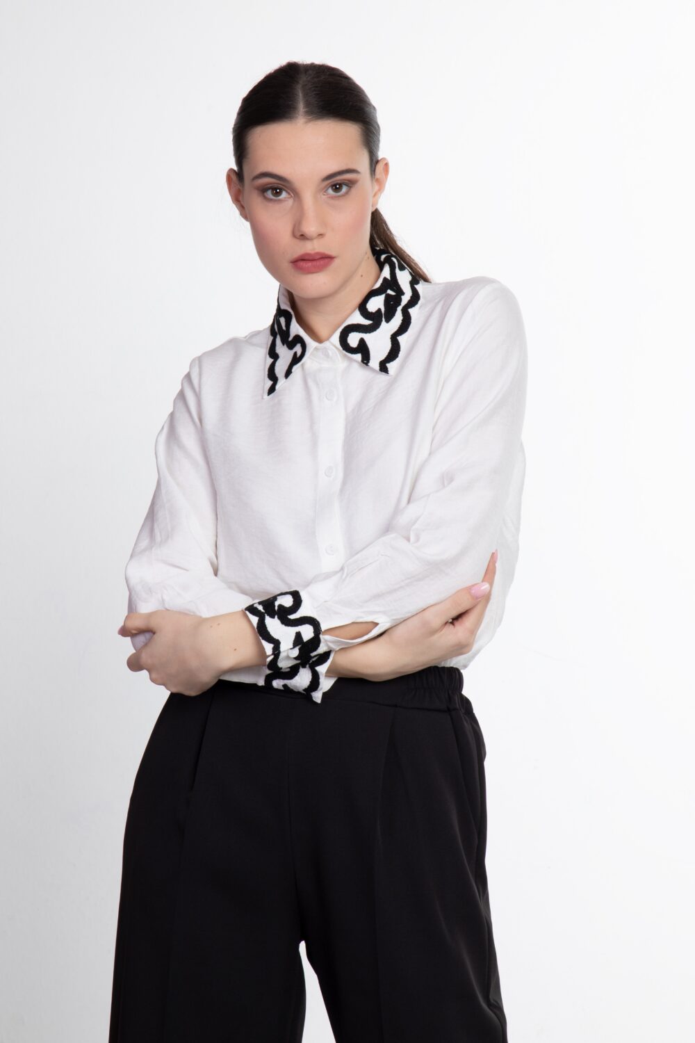 Camicia con ricami